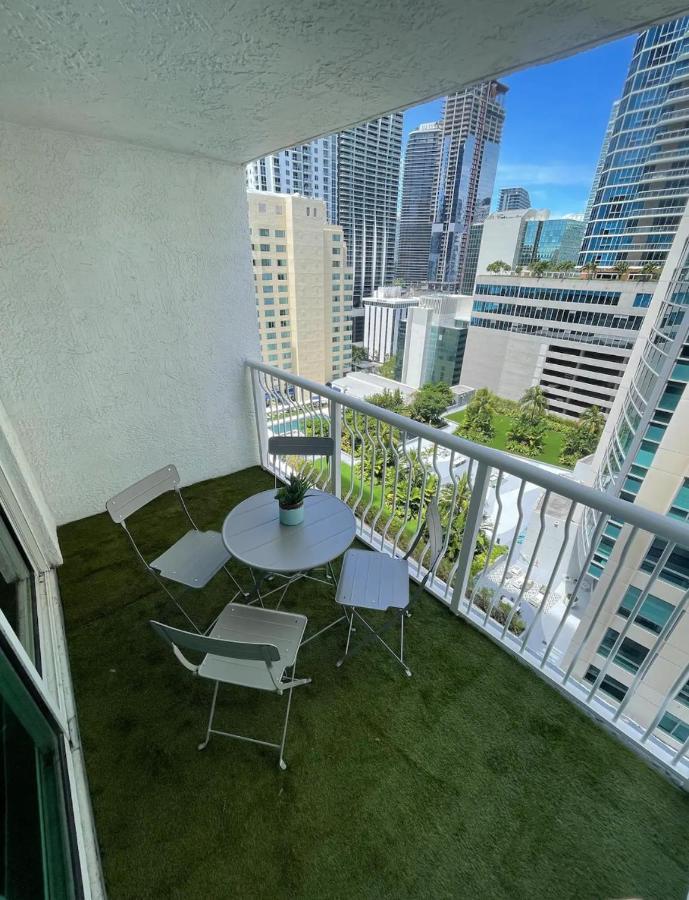 Studios In Brickell With Pool, Gym, Free Parking And Game Room Μαϊάμι Εξωτερικό φωτογραφία