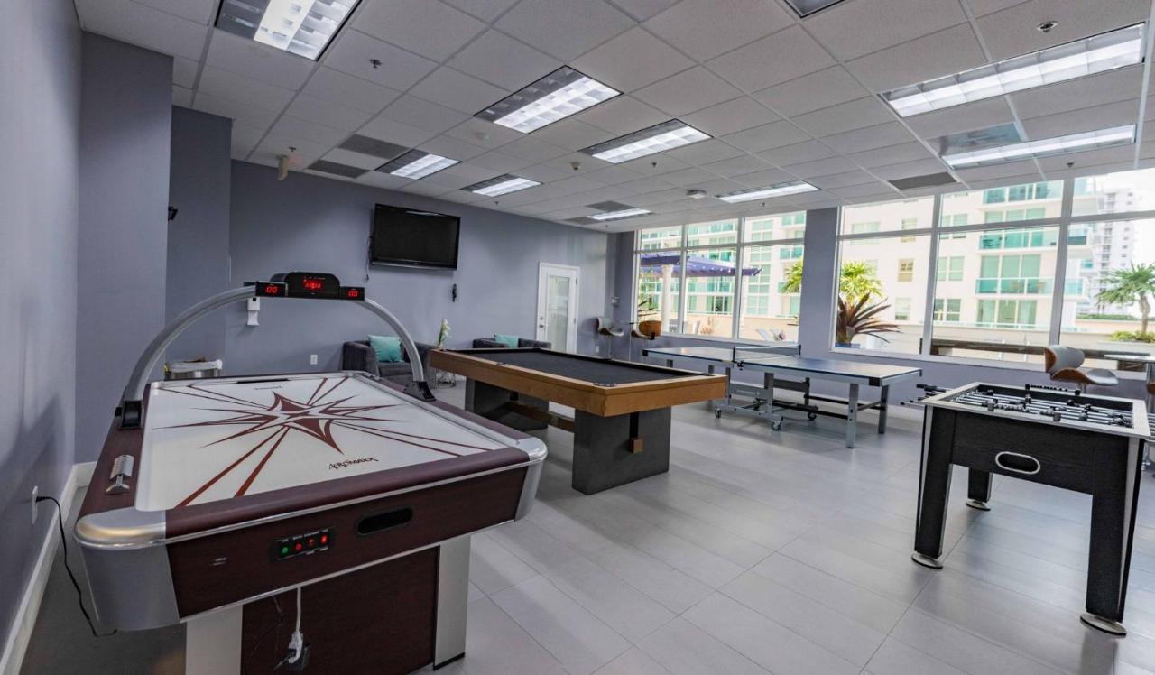 Studios In Brickell With Pool, Gym, Free Parking And Game Room Μαϊάμι Εξωτερικό φωτογραφία