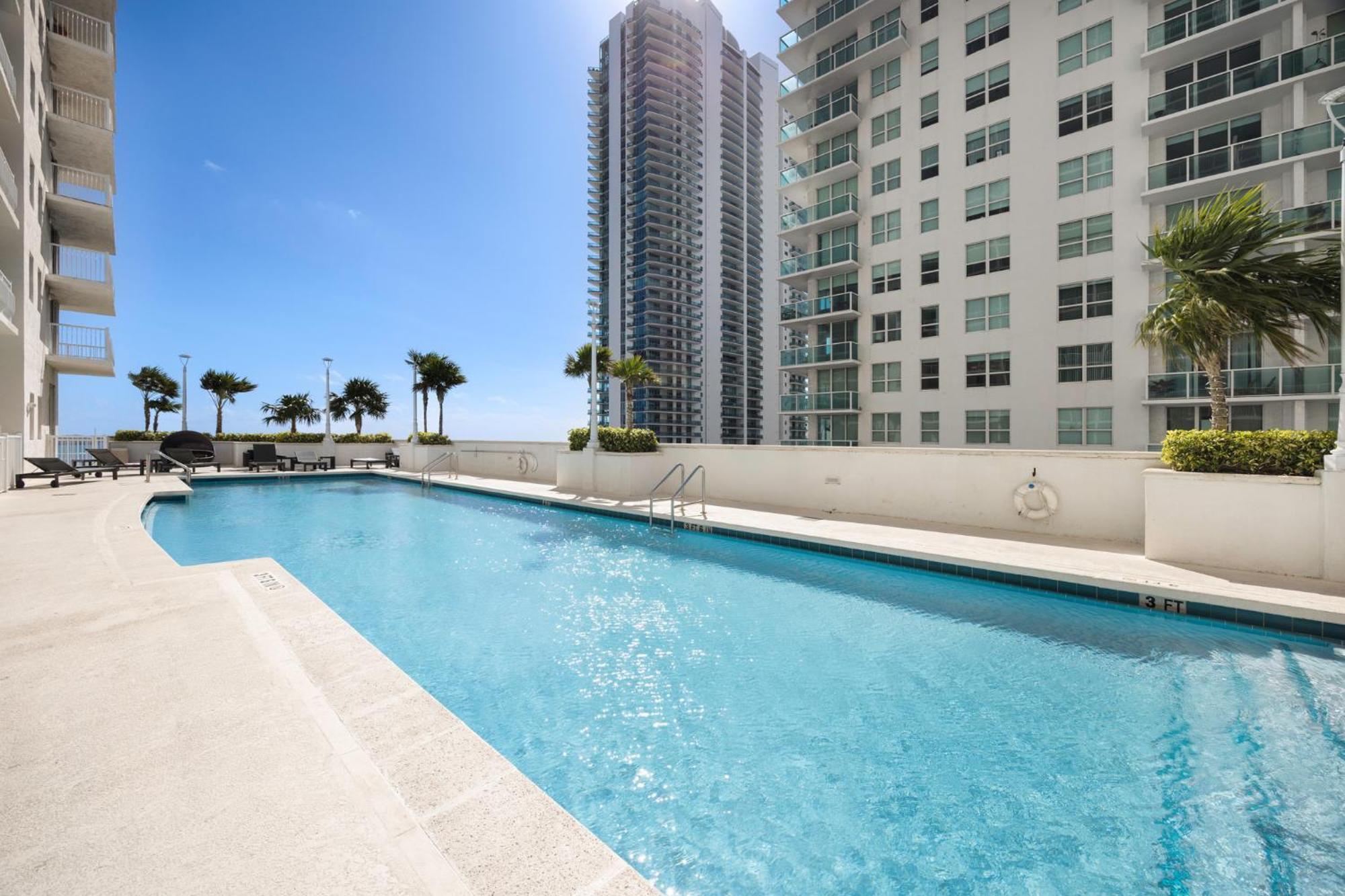 Studios In Brickell With Pool, Gym, Free Parking And Game Room Μαϊάμι Εξωτερικό φωτογραφία